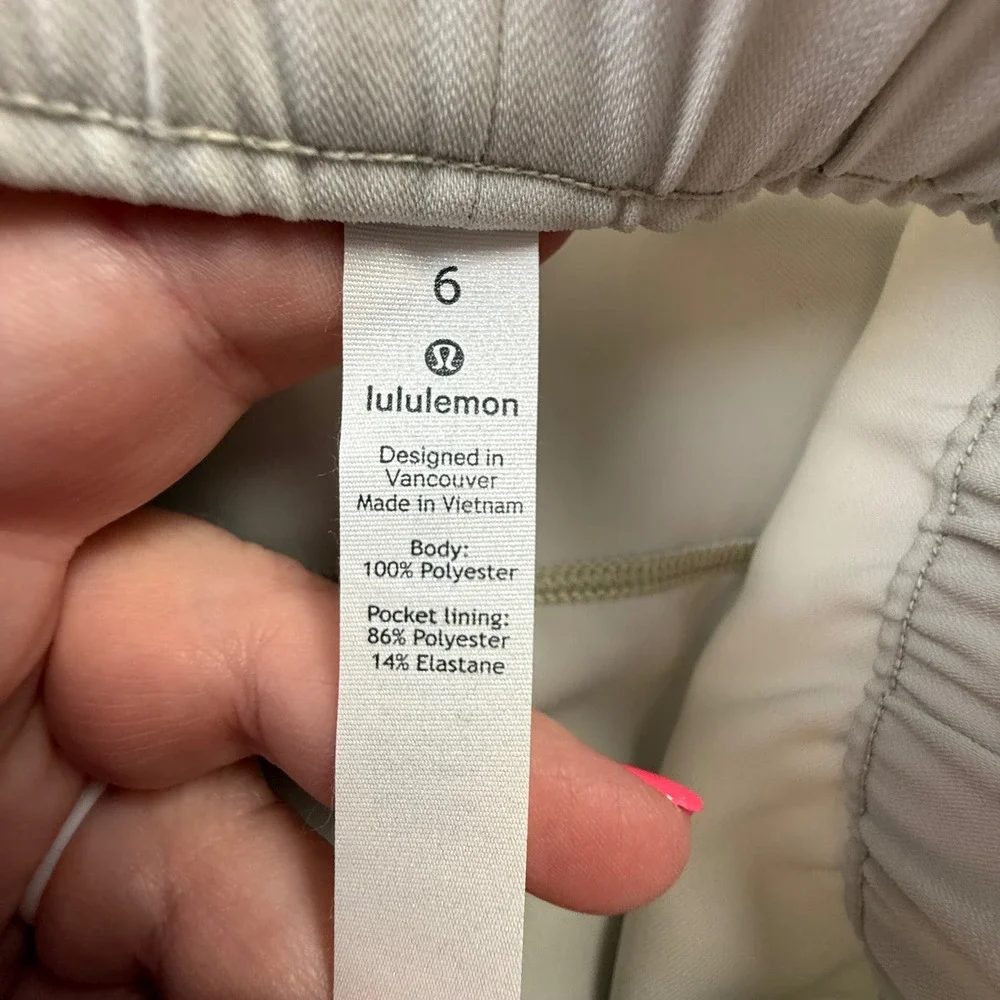 Lululemon‎ Beige Drawstring Elastic Waist Athletic Skirt Size 6 Pocketed Active - Picture 6 of 6